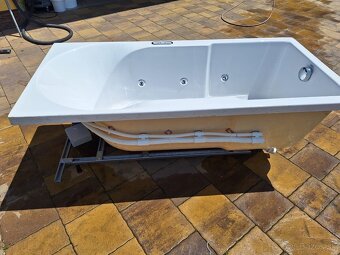 Hydromasážna vaňa - 3