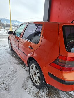 Predam legendarny Golf IV - 3