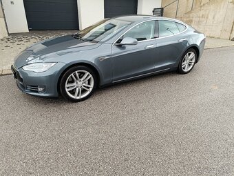 Tesla Model S 85 - 3