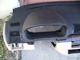 bmw x5 e53 palubna doska bezova henda - 3