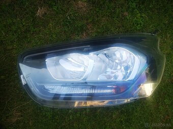 Svetlomety Ford transit tourneo custom - 3