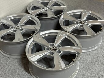 VW GROUP 5X112 R18 8J ET39 - 3