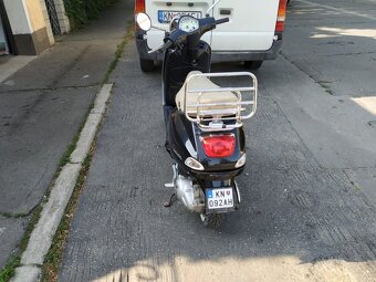 Vespa 125 LX - 3