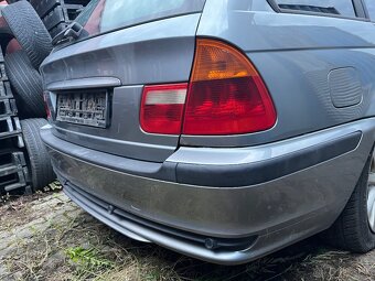 BMW e46 blatníky, kufrové dvere, predné a zadné dvere - 3