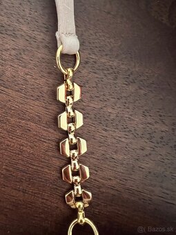 Plavky stali 263 eur - 3