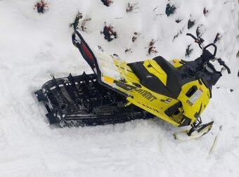 Ski-doo summit X - T3 - 3