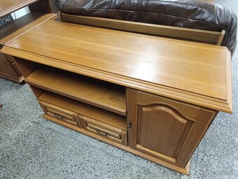 Rustikální komoda, nábytek z masívu - 3