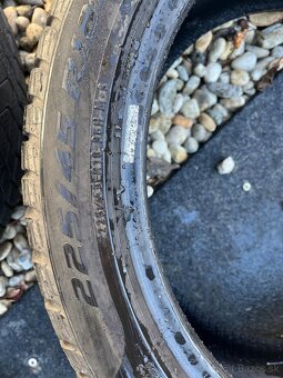 225/45 R18 zimna sada Pirelli - 3