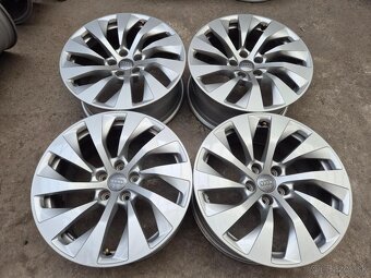5x112 r18 ET26 x 8J elektróny originál AUDI - 3