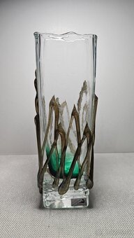 Vázy lisivané sklo - 3