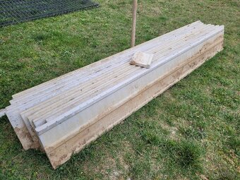 Predám podhrabové dosky a držiaky - 3