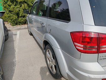 Dodge Journey 2.0 TDCi na diely v celku - 3