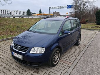 Volkswagen Touran 1.6 FSI - 3