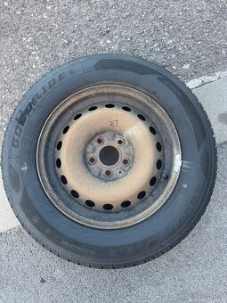 215/65 R16 zimne - 3