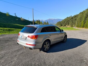 Audi Q7 - 3
