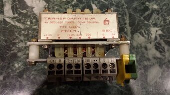 Predám transformátory : 2W.......... 24V -2eura - 3