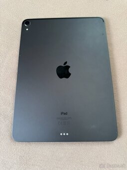 Apple iPad Pro 11" 2018 64GB s rozbitým sklom a ohnutý (iOS - 3