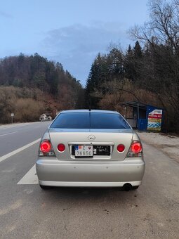 Lexus IS200 - 3