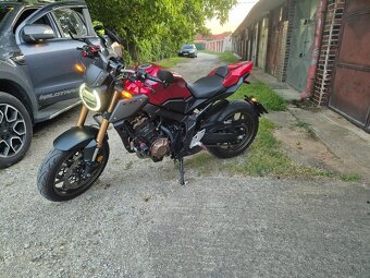 Honda CB650R - 3