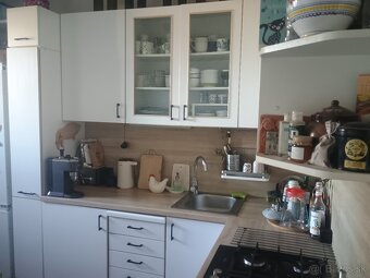 Staršia kuchyňa za odvoz - 3