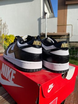 Nike Dunk Low World Champ - 3