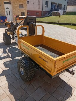Predám malotraktor s vlečkou 4x4 - 3