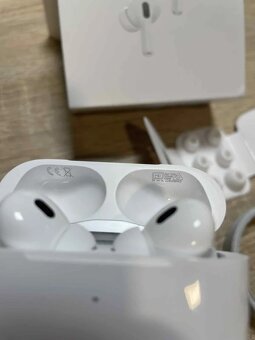 AirPods Pro 2 - 3