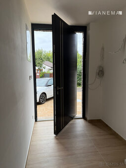 NA PREDAJ Rodinný dom, pri Vajnorskom jazere - 3