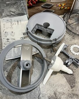 Nadstavec na krájanie kociek Bosch MUZ5CC2 na mum 2 a 5 - 3