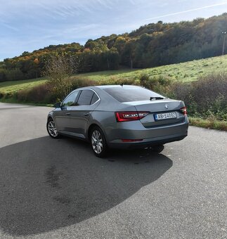 Predám Škoda Superb 2.0TDI 110KW - 3