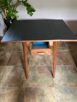 Predám rozkladací stôl - 3