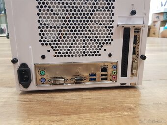 PC - Intel i3-4160 / 16GB RAM / 120GB SSD - 3