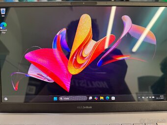 Asus Zenbook UX325E - 3