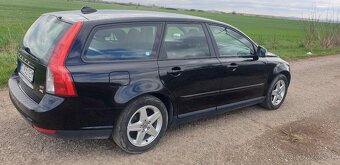 Volvo V50 - 3