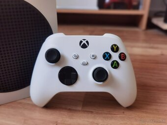 Xbox Series S 512 GB - 3