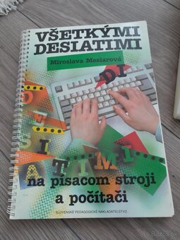 Elektrický písací stroj - 3