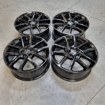 Borbet disky 5x112 R18 8J ET49 - 3