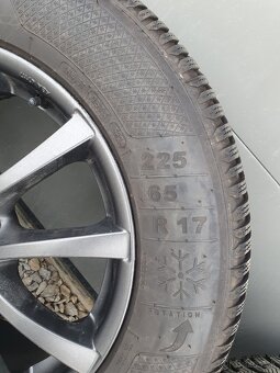 Zimna originalna sada Mazda 17", 225/65/17 - 3