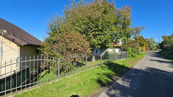 Pekný - veľký pozemok so starším domom - Podhájska 2608 m2 - 3