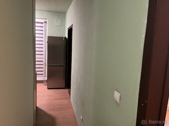 Trojizbový byt s loggiou v tichej časti Rúbaniska - 3