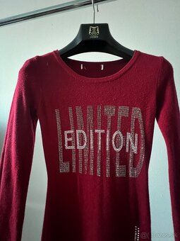 Pletené bordové minišaty - 3