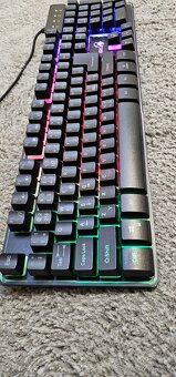 Klávesnica genius scorpion k8 - 3