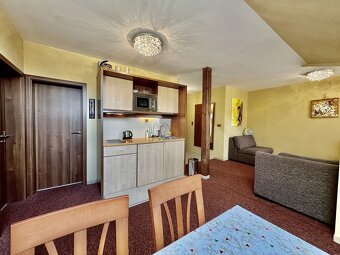 Predáme 3 izb. apartmán, V. Lomnica, Tatragolf, parking - 3