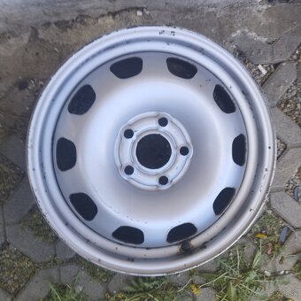 Predám plechové disky rozteč 5x114,3 R16 - 3