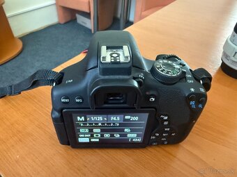 Canon EOS 750D + 18-55 mm F3.5 - 5.6 IS + Canon EF 70-200mm - 3