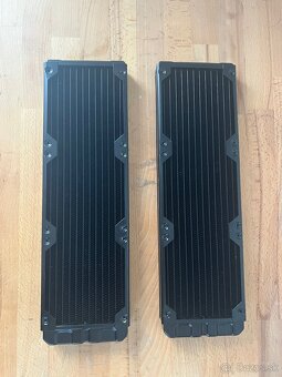 2x radiator 360mm Corsair Hydro X Series XR5 360mm a hrubka - 3