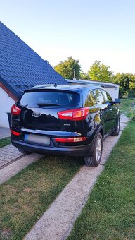 Predam Kia Sportage r.v. 12/2011 - 3
