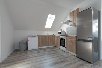 Na prenájom 3 izbový byt - Vrakuňa, Bratislava - 3