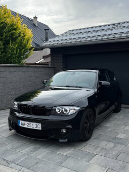 BMW 1 116i – M sport, plná výbava + pneu - 3