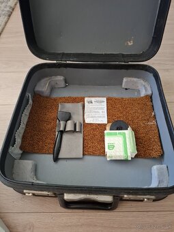 Písací stroj Consul - 3